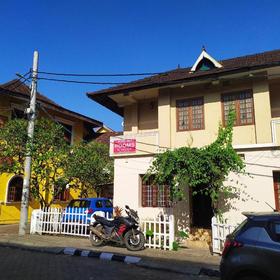 Sundance Beach Villa Kochi Ngoại thất bức ảnh